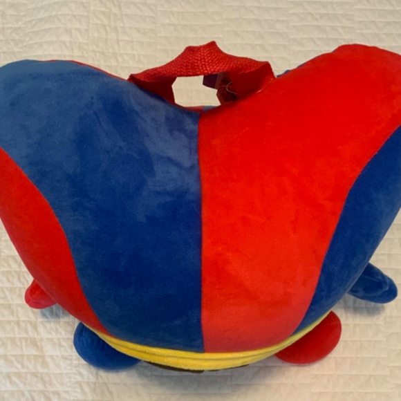 The Amazing Digital Circus Pomni Plush Backpack - Picture 7 of 14